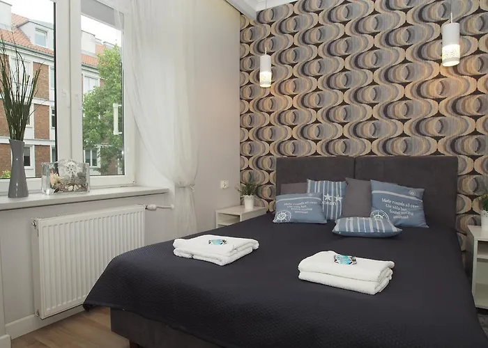 Grand-Tourist Center Point Apartments